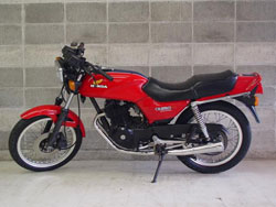 CB250RS