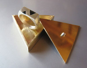 3�p�����O�P�[�X