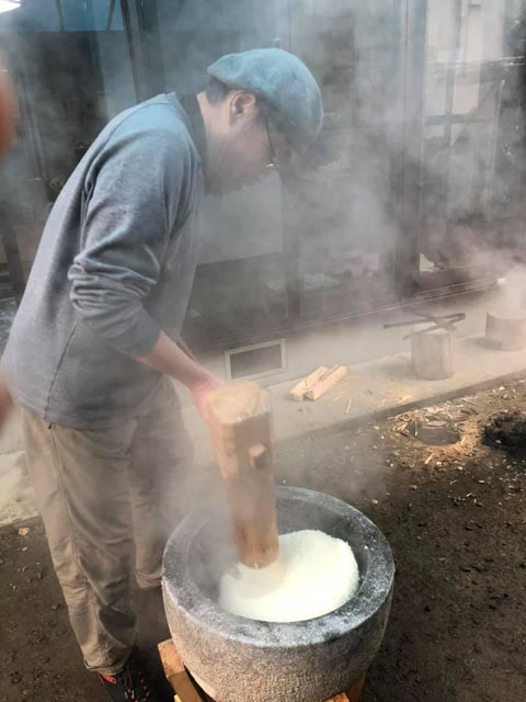 餅つき