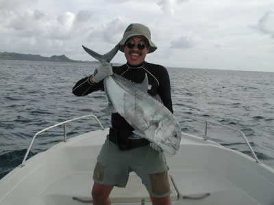 �R�E���CGT