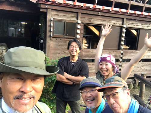 薬師沢小屋